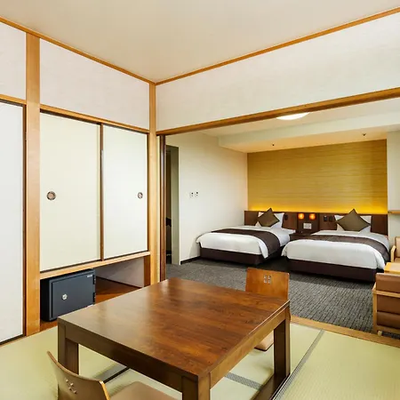 คัมโปะ โนะ ยะโดะ ยะมะโตะ - เฮะงุริ Hotel Heguri ภายนอก รูปภาพ